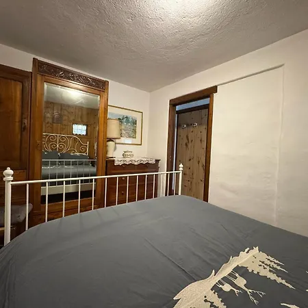 We Are 4810 Petit Coin Apartmán Courmayeur