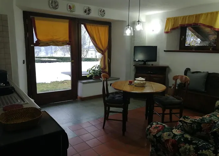 Apartment We Are 4810 Petit Coin